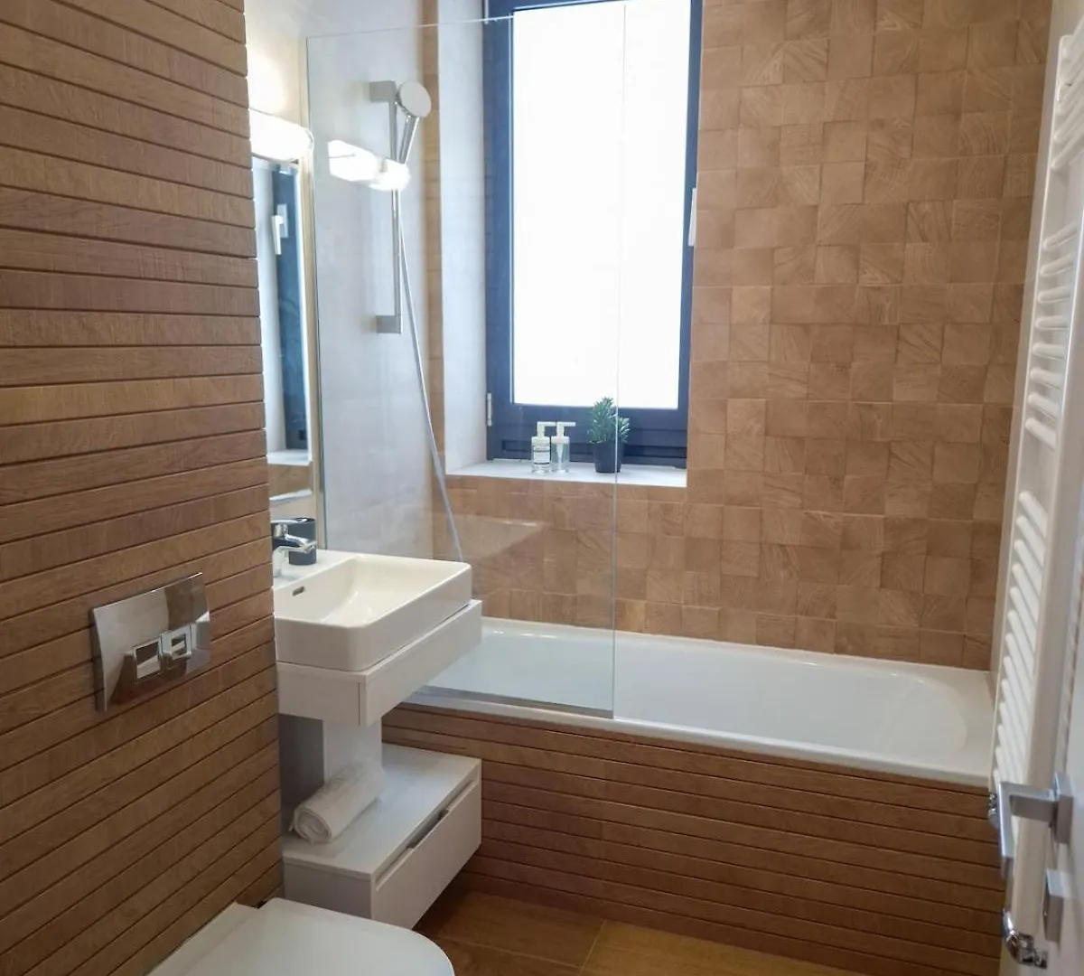 Blue Royale Apartment Bucharest