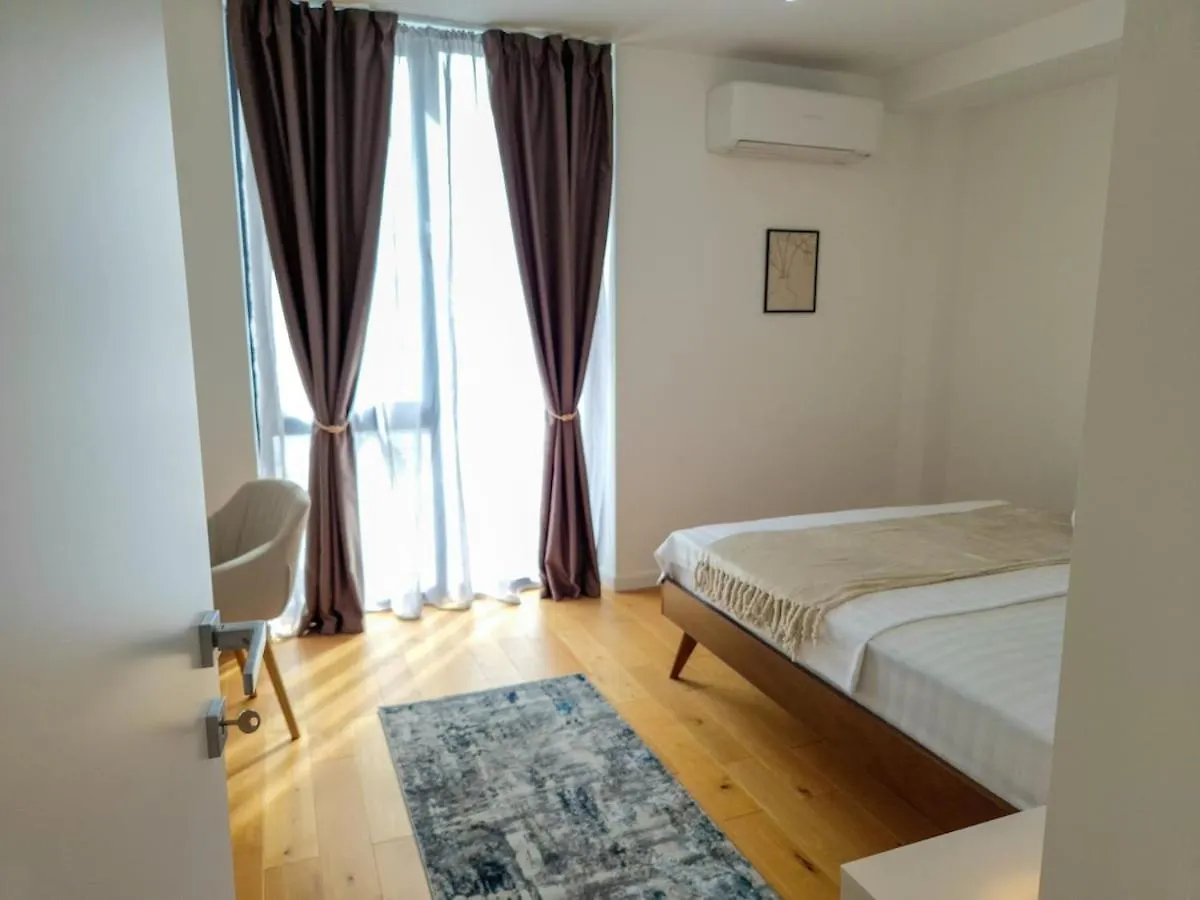 Blue Royale Apartment Bucharest