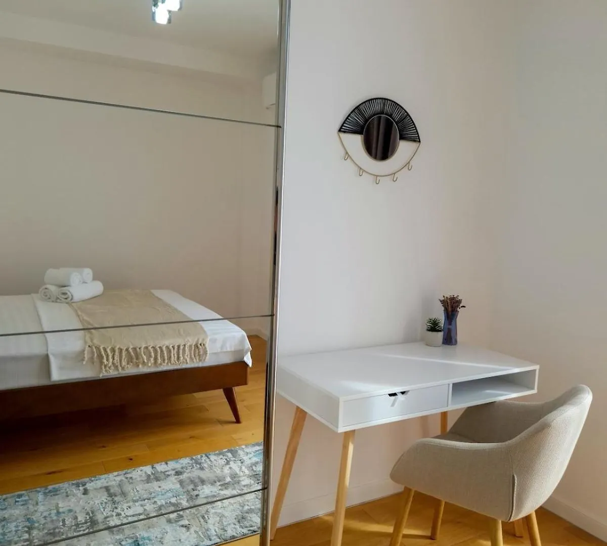 Blue Royale Apartment Bucharest Romania