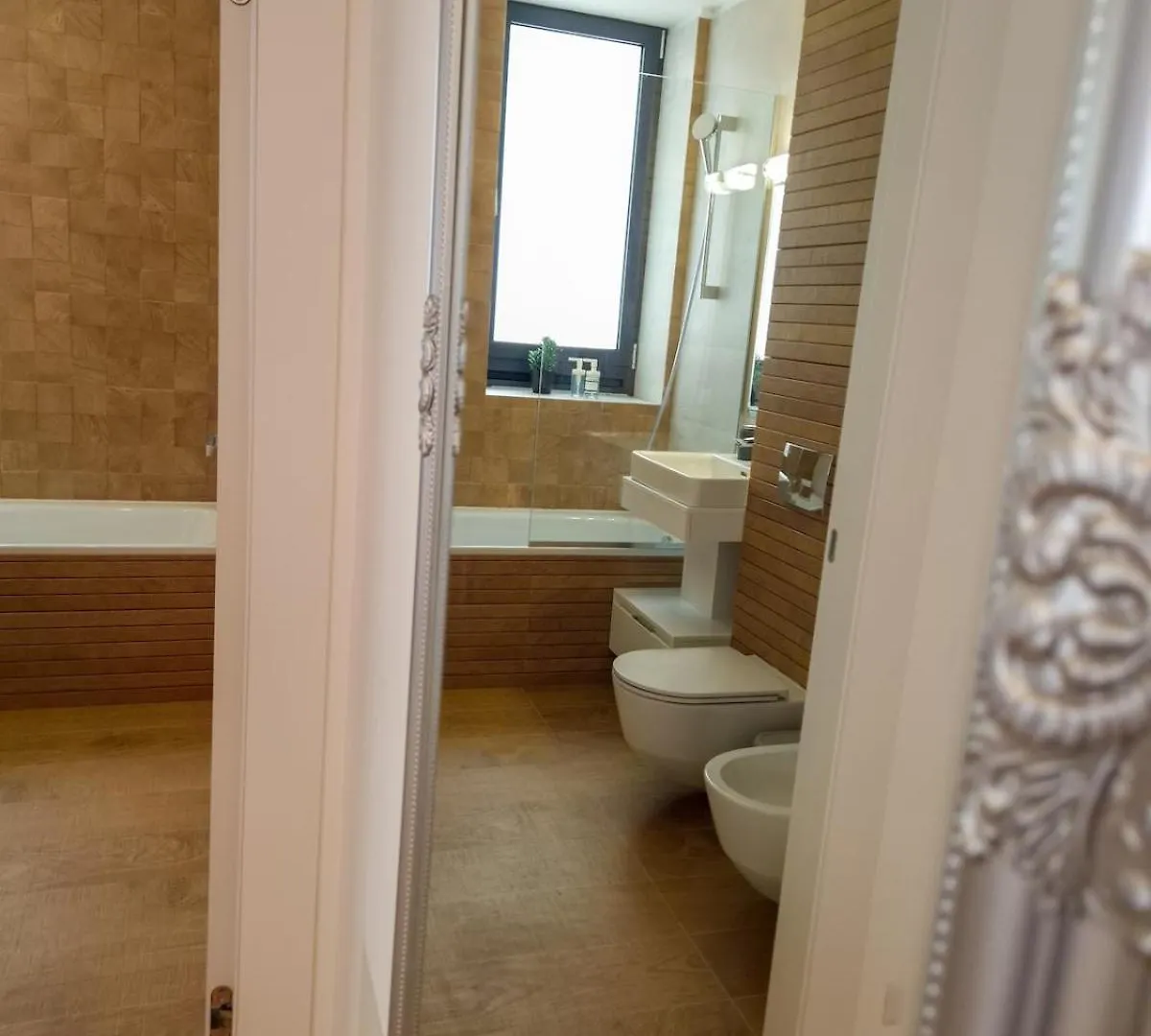 Blue Royale Apartment Bucharest