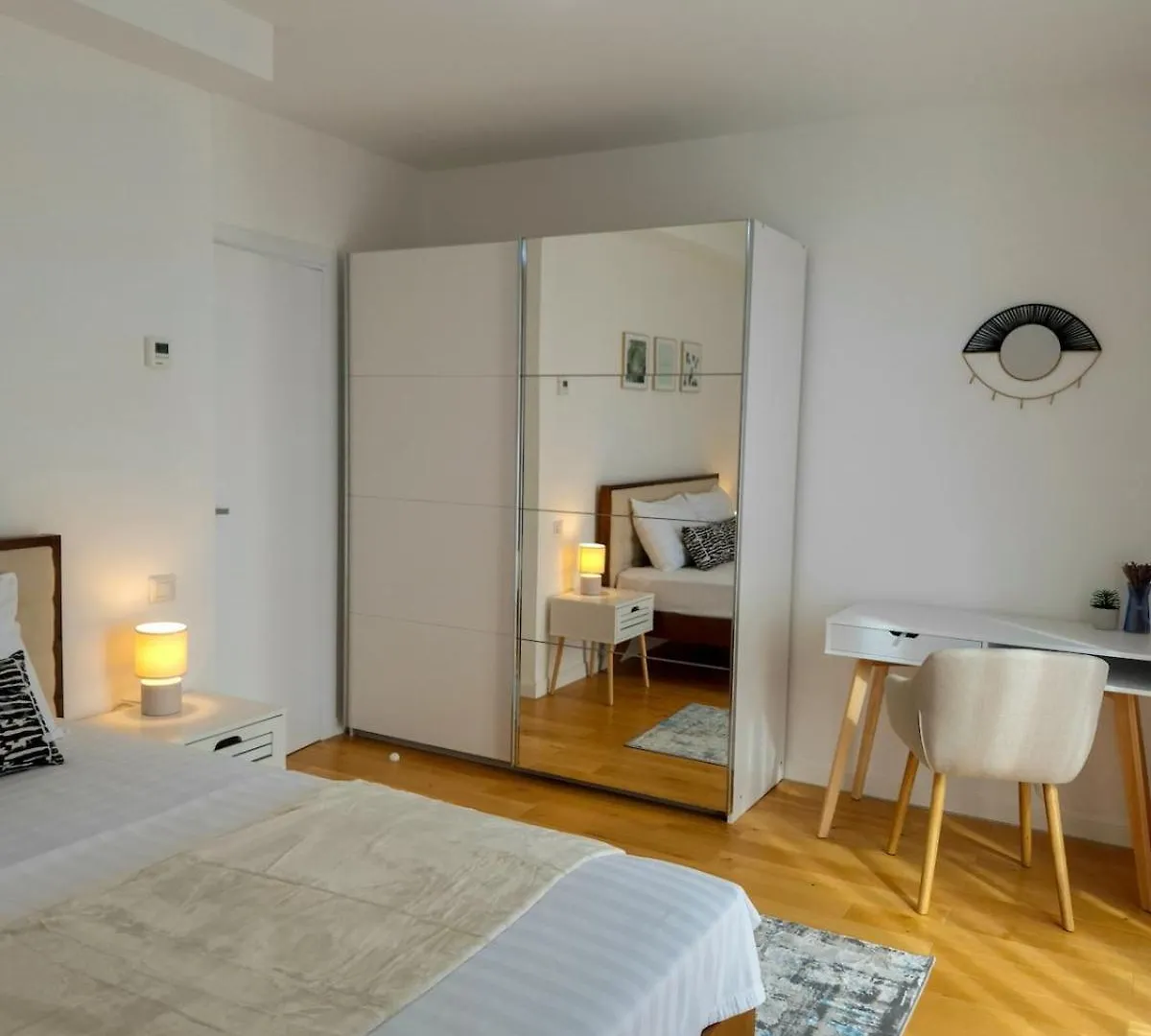 Blue Royale Apartment Bucharest