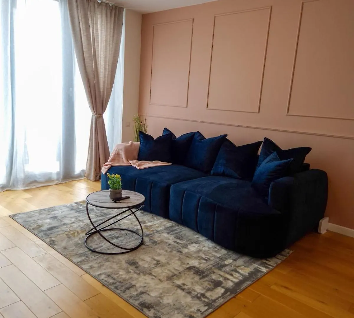 Apartament Blue Royale Bukareszt 0*,